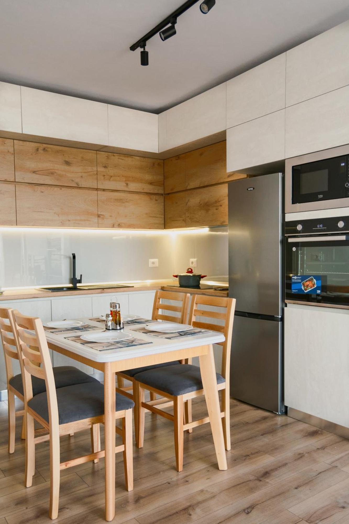 Urban Serenity City Skyline View Apartment 1 ติรานา ภายนอก รูปภาพ