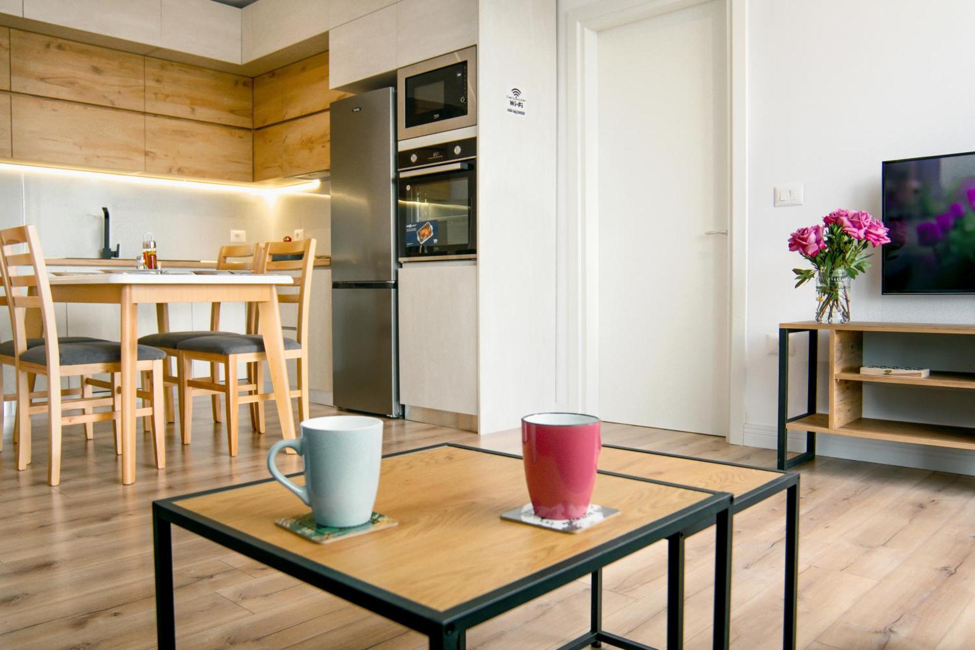 Urban Serenity City Skyline View Apartment 1 ติรานา ภายนอก รูปภาพ