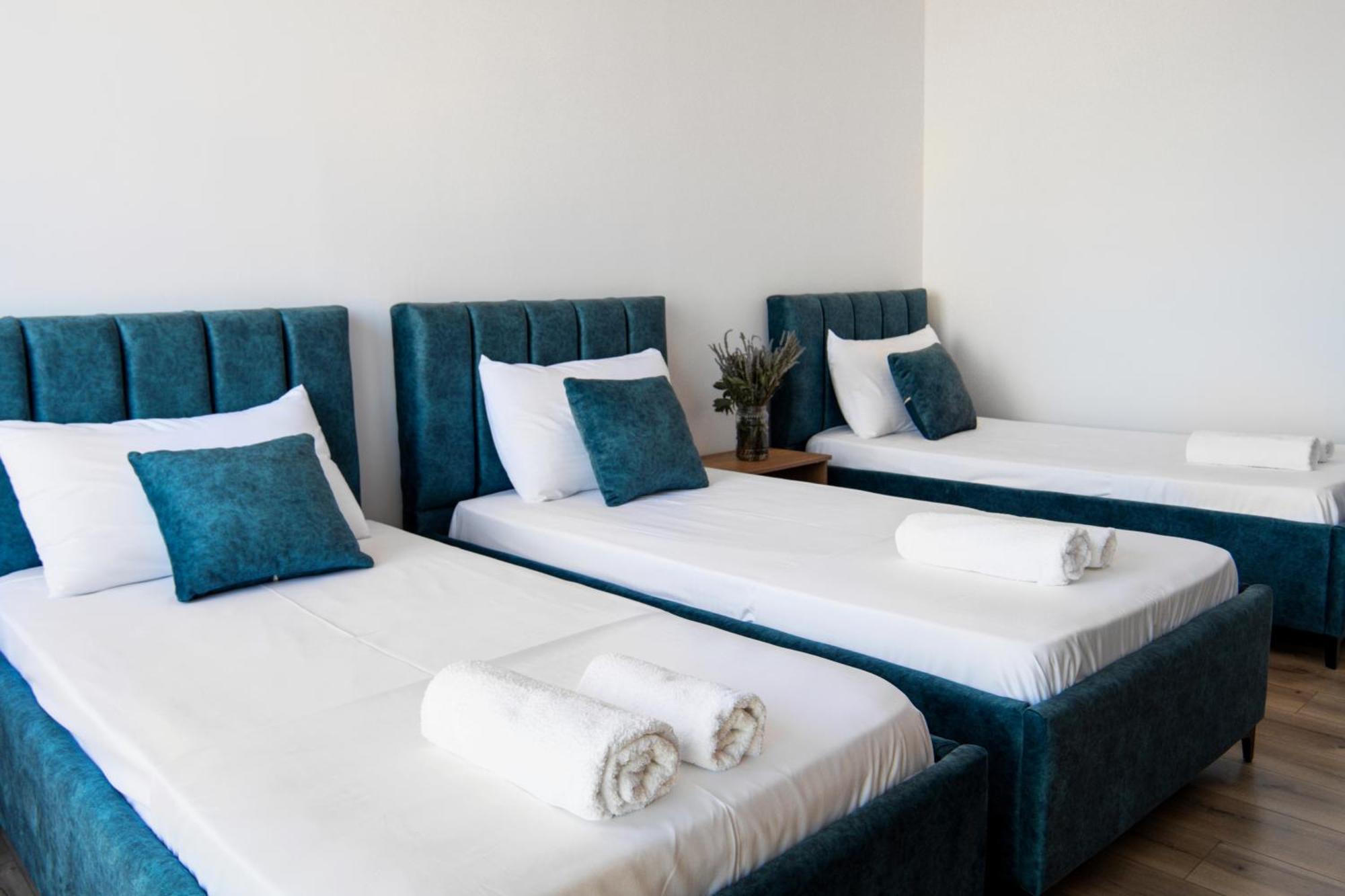 Urban Serenity City Skyline View Apartment 1 ติรานา ภายนอก รูปภาพ